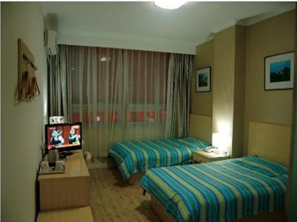 Super 8 Hotel Chengde Imperial Summer Resort Экстерьер фото